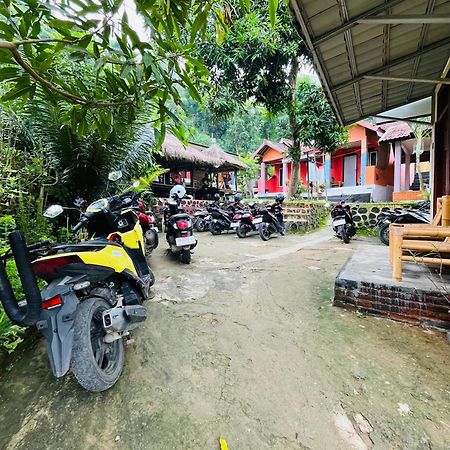 Roy Homestay Kuta Kuta  Eksteriør bilde