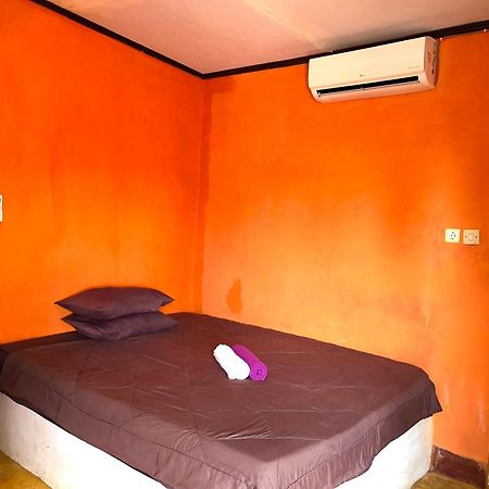 Roy Homestay Kuta Kuta  Eksteriør bilde