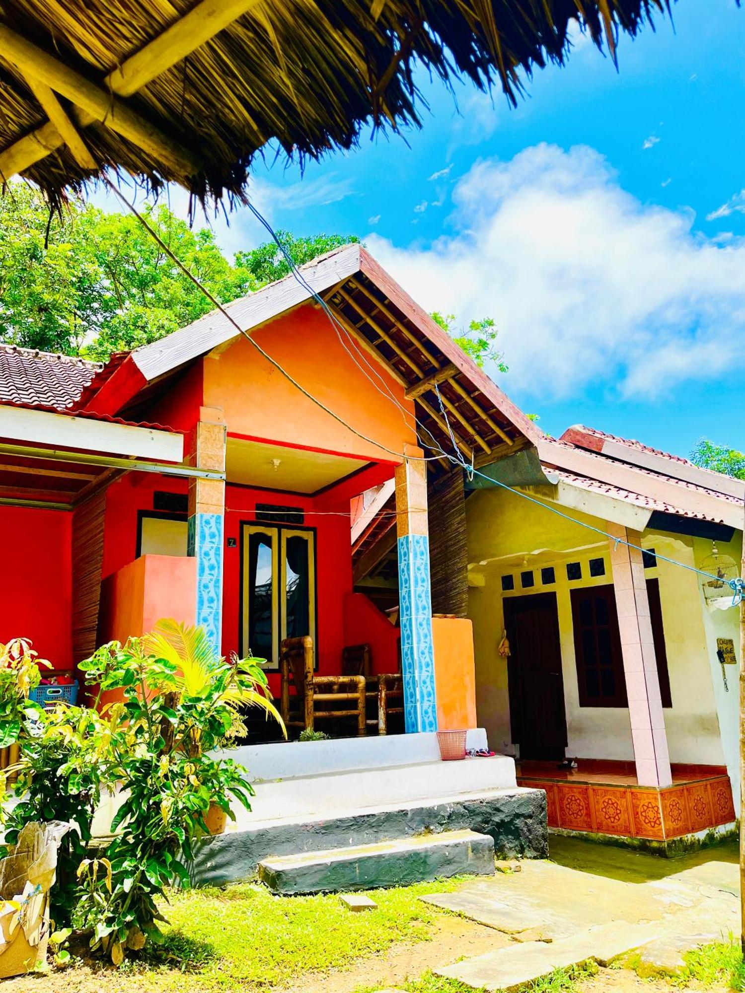 Roy Homestay Kuta Kuta  Eksteriør bilde